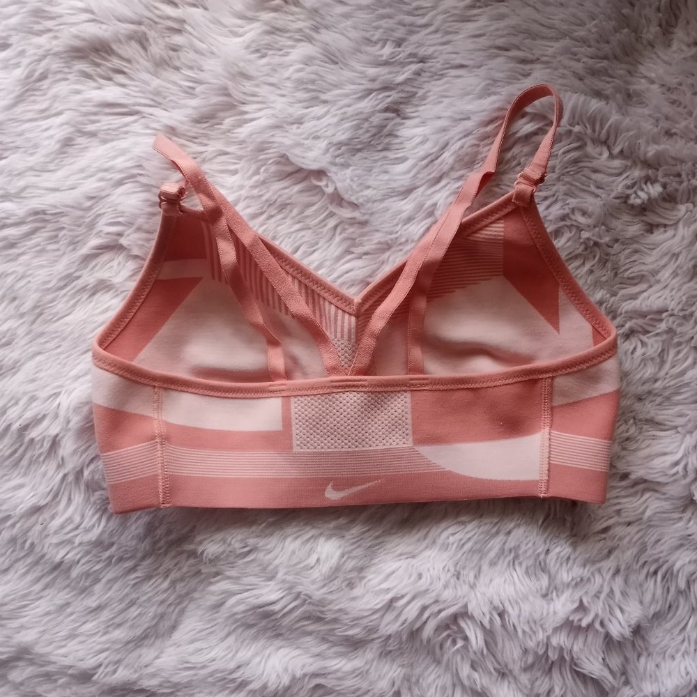EUC Nike Pink Sports Bra - Picture 6 of 8